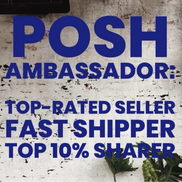 BCBG MaxAzaria Sweater - Picture 8 of 8